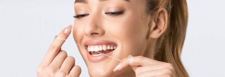 Is It Necessary To Use a Dental Floss Every Day? A Dentist’s Opinion