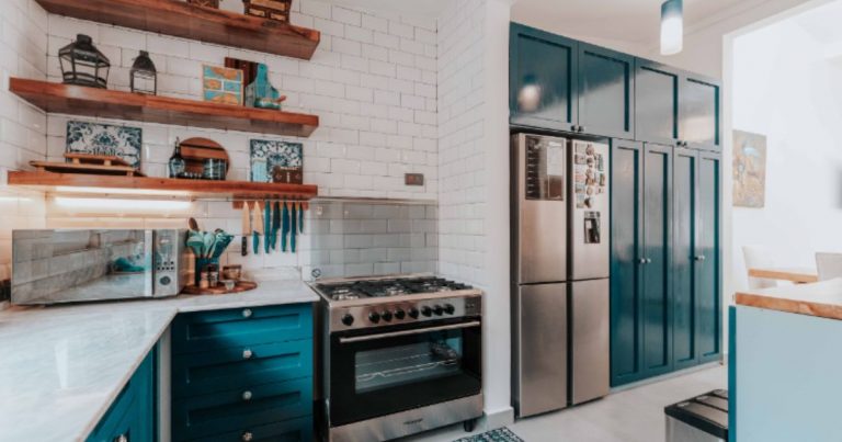 Kitchen Cabinets 